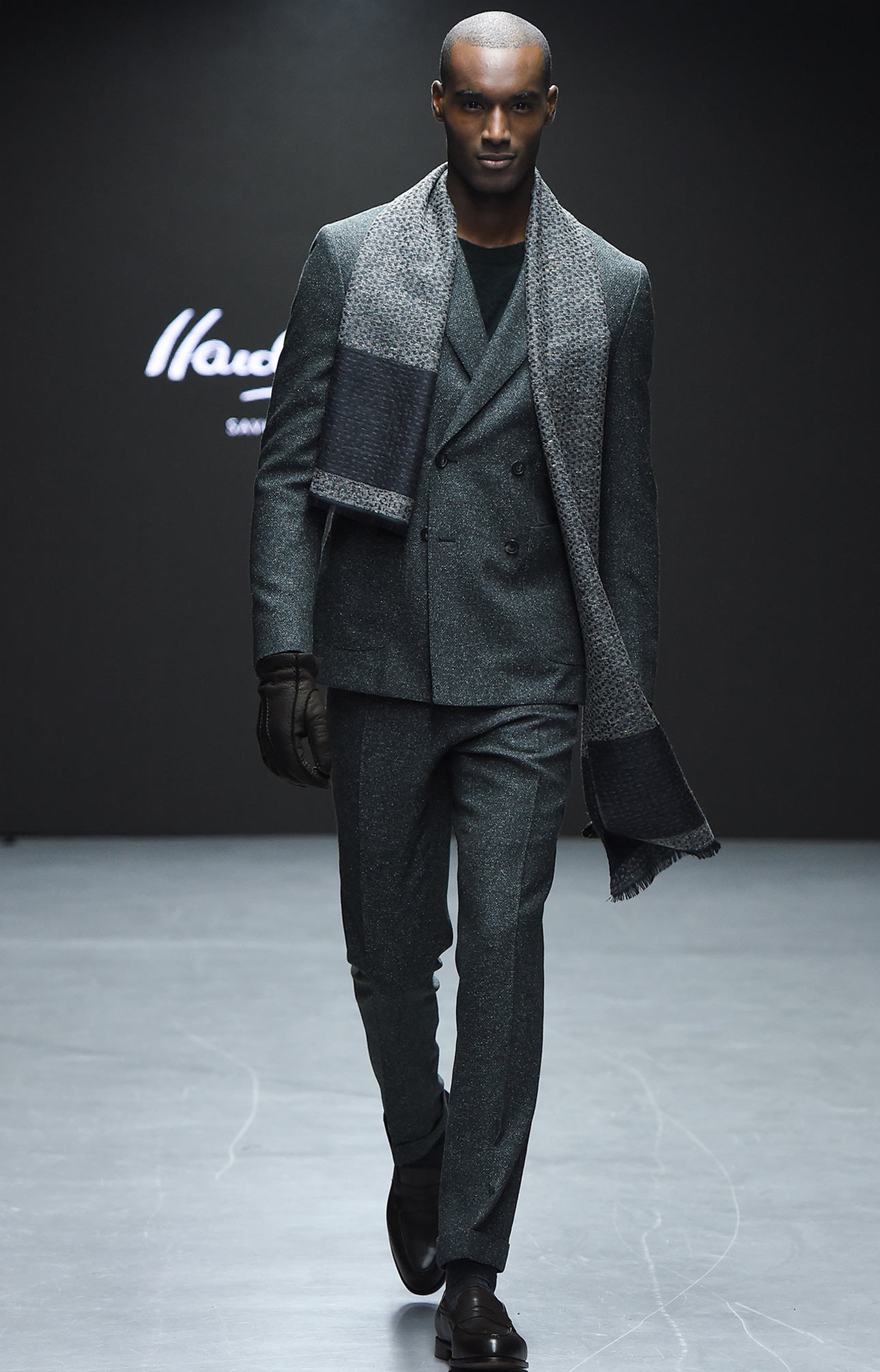 Hardy Amies <br>Fall 2015 Menswear <br>Look 24