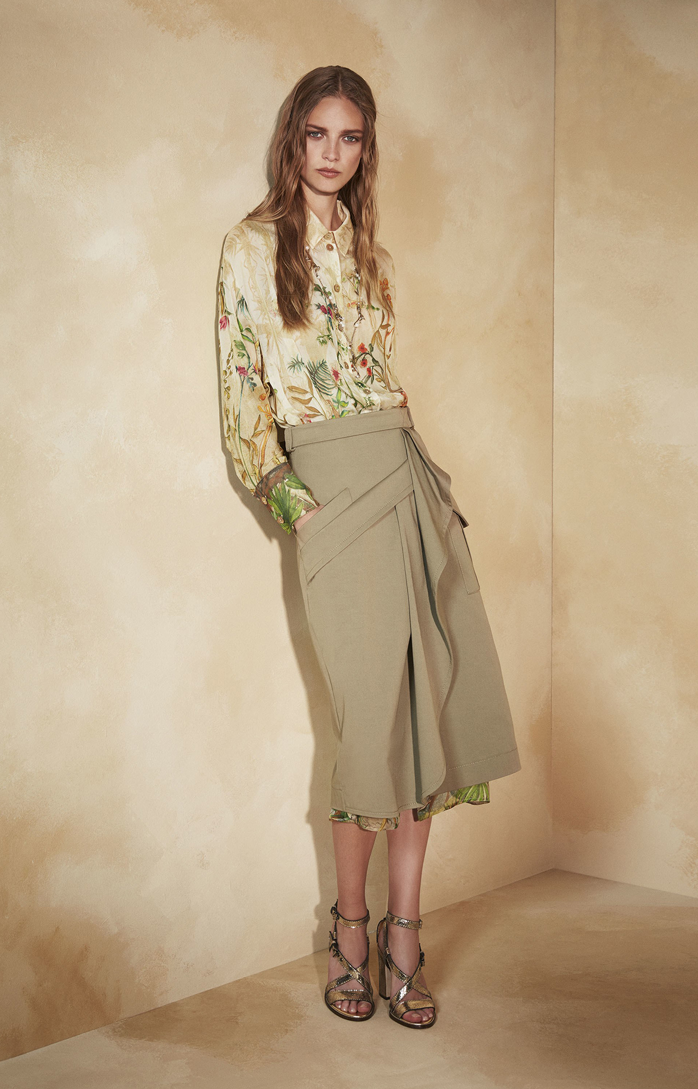 Alberta Ferretti<br>Resort 2018<br>Look 17